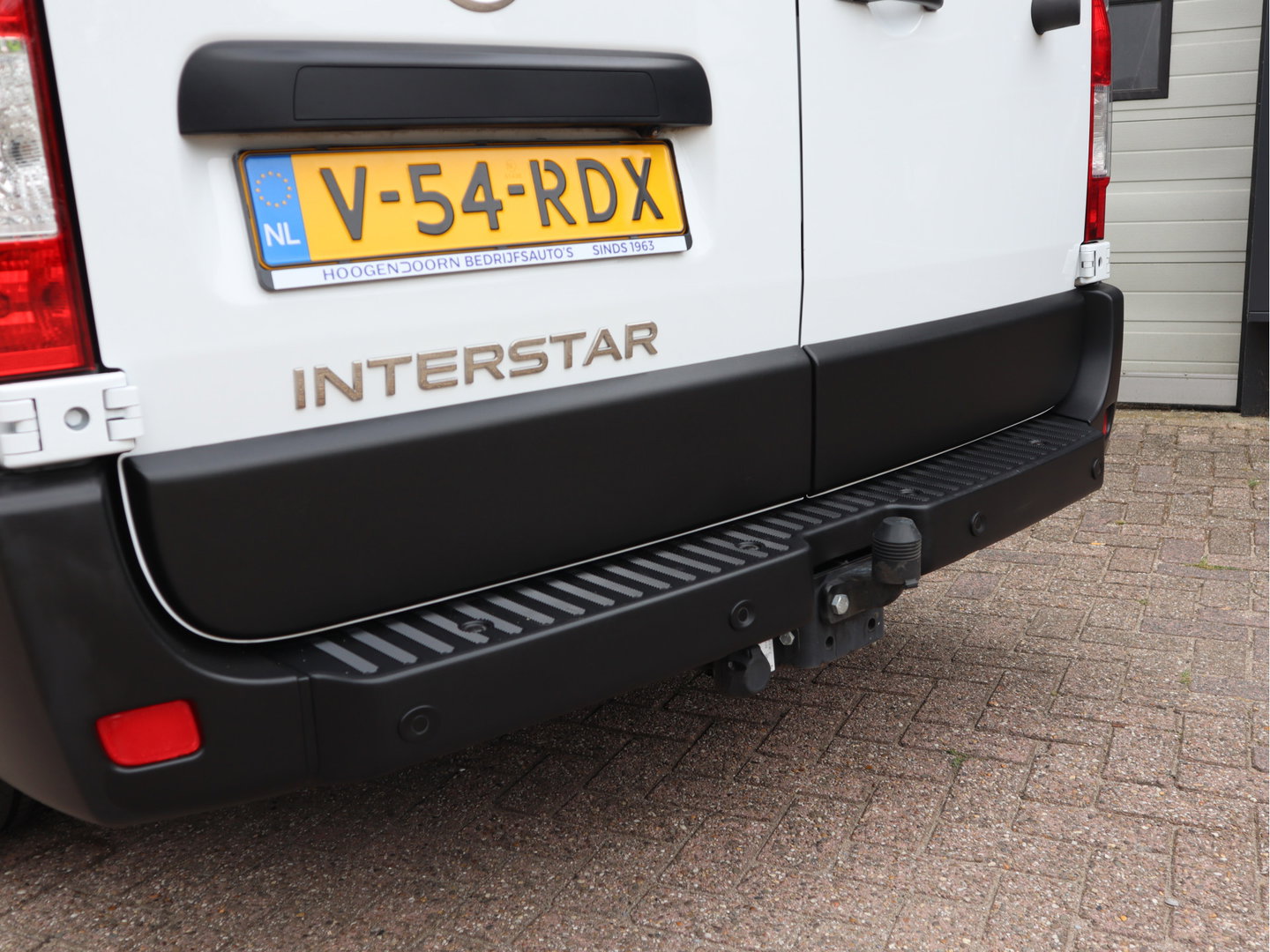 Nissan Interstar 2.3 dCi 150pk Euro 6 - L2H2 - Imperiaal - Cruise - Camera - Airco
