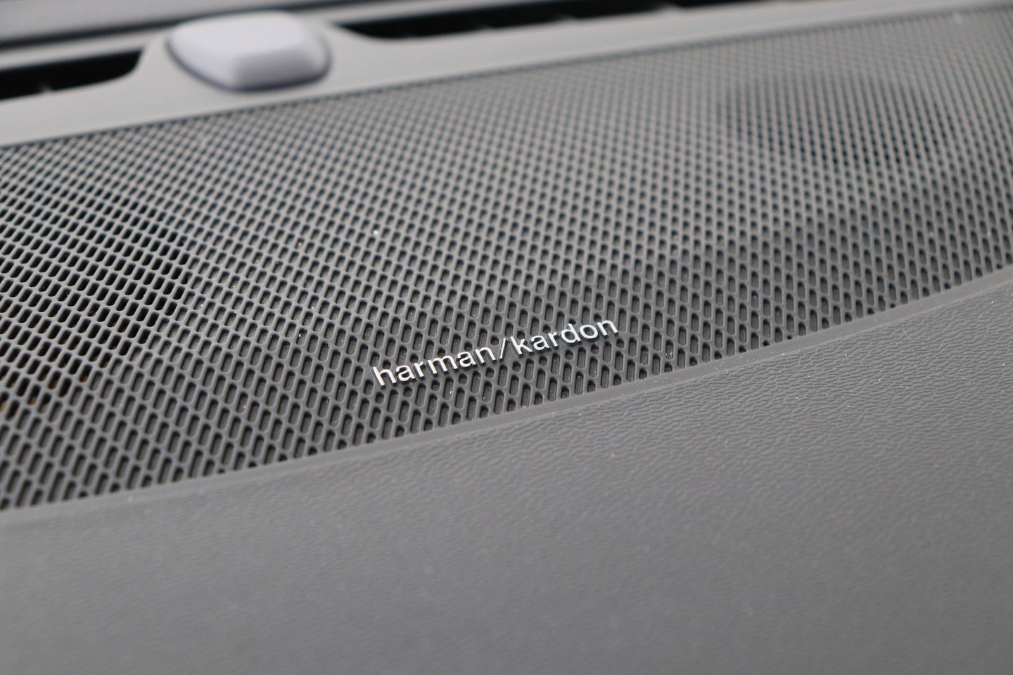 Volvo V60 2.0 T6 Twin Engine AWD Inscription | Harman/Kardon | Trekhaak | Leder | Dealer Onderhouden