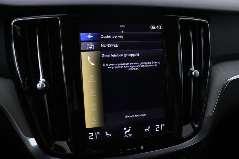 Volvo V60 2.0 T6 Twin Engine AWD Inscription | Harman/Kardon | Trekhaak | Leder | Dealer Onderhouden