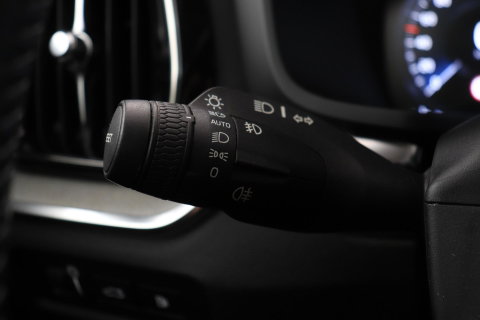 Volvo V60 2.0 T6 Twin Engine AWD Inscription | Harman/Kardon | Trekhaak | Leder | Dealer Onderhouden