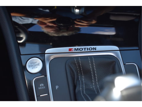 Volkswagen Golf 2.0 TSI 4Motion R 301PK Climate | LM Velgen 19" | Navigatie | Automaat