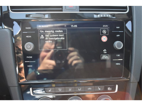 Volkswagen Golf 2.0 TSI 4Motion R 301PK Climate | LM Velgen 19" | Navigatie | Automaat