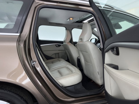 Volvo V70 2.0 D4 Nordic+ *PANO | LEATHER | XENON | MEMORY-PACK | HEATD-COMFORTSEATS | NAVI-FULLMAP | ECC | PDC | CRUISE | 17''LAU*