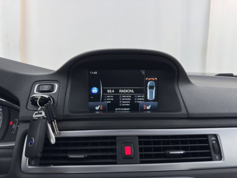 Volvo V70 2.0 D4 Nordic+ *PANO | LEATHER | XENON | MEMORY-PACK | HEATD-COMFORTSEATS | NAVI-FULLMAP | ECC | PDC | CRUISE | 17''LAU*