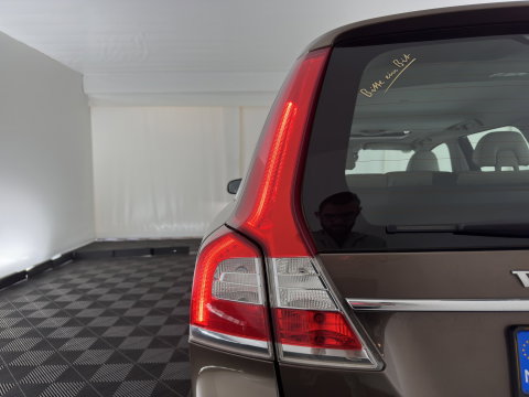 Volvo V70 2.0 D4 Nordic+ *PANO | LEATHER | XENON | MEMORY-PACK | HEATD-COMFORTSEATS | NAVI-FULLMAP | ECC | PDC | CRUISE | 17''LAU*