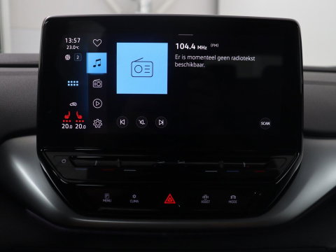 Volkswagen ID.4 Pro 77 kWh | SOH 95,4% | Adaptive cruise | Lane assist | Stuur/stoelverwarming | Climate control | Sfeerverlichting | Carplay | Park assist | 20" velgen
