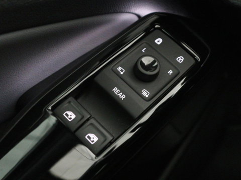 Volkswagen ID.4 Pro 77 kWh | SOH 95,4% | Adaptive cruise | Lane assist | Stuur/stoelverwarming | Climate control | Sfeerverlichting | Carplay | Park assist | 20" velgen