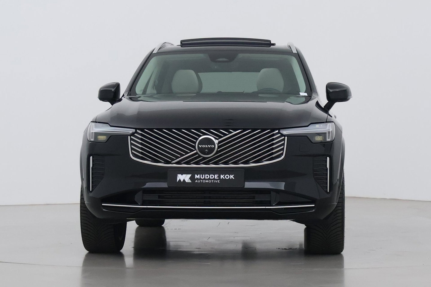 Volvo XC90 T8 Ultra Bright | Bowers&Wilkins | Stoelventilatie | Trekhaak | Panoramadak | 360° Camera | Massage | Head-Up | ACC