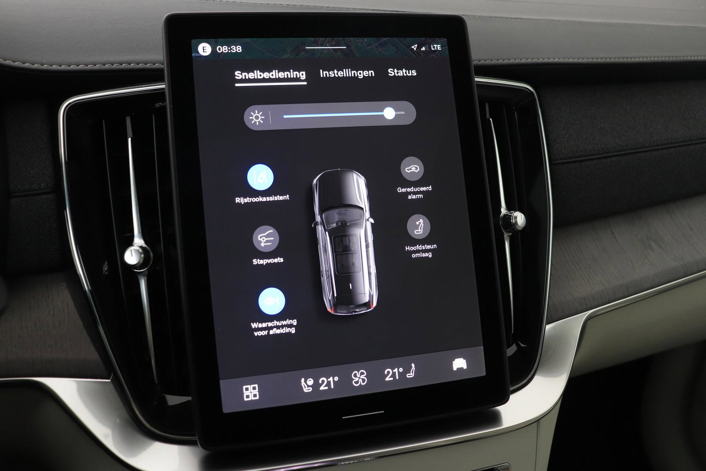 Volvo XC90 T8 Ultra Bright | Bowers&Wilkins | Stoelventilatie | Trekhaak | Panoramadak | 360° Camera | Massage | Head-Up | ACC