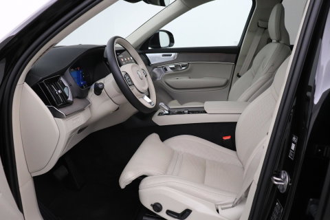 Volvo XC90 T8 Ultra Bright | Bowers&Wilkins | Stoelventilatie | Trekhaak | Panoramadak | 360° Camera | Massage | Head-Up | ACC