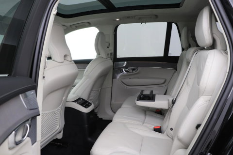 Volvo XC90 T8 Ultra Bright | Bowers&Wilkins | Stoelventilatie | Trekhaak | Panoramadak | 360° Camera | Massage | Head-Up | ACC
