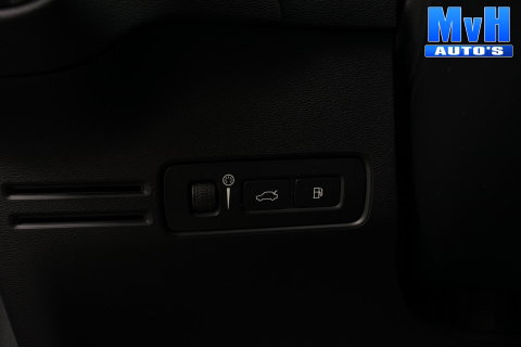 Volvo XC40 1.5 T4 PHEV Inscription Expression|TREKH|LED|NAV