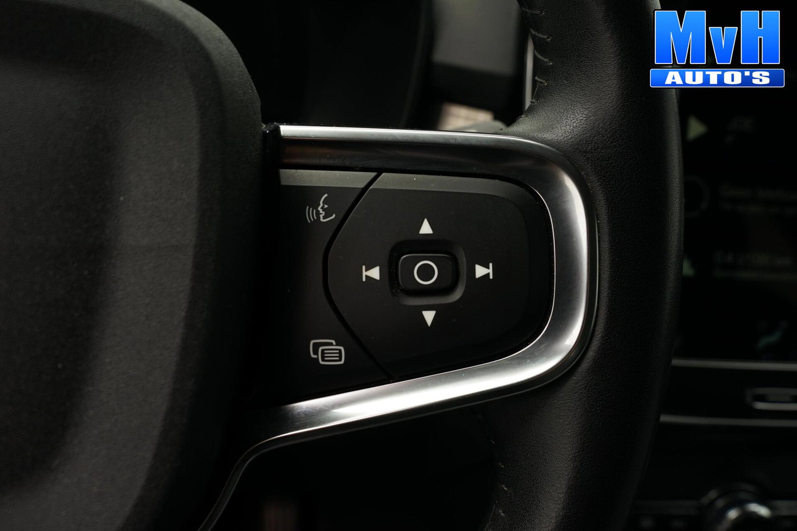 Volvo XC40 1.5 T4 PHEV Inscription Expression|TREKH|LED|NAV