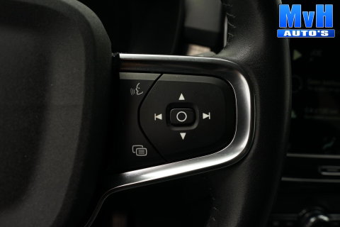 Volvo XC40 1.5 T4 PHEV Inscription Expression|TREKH|LED|NAV