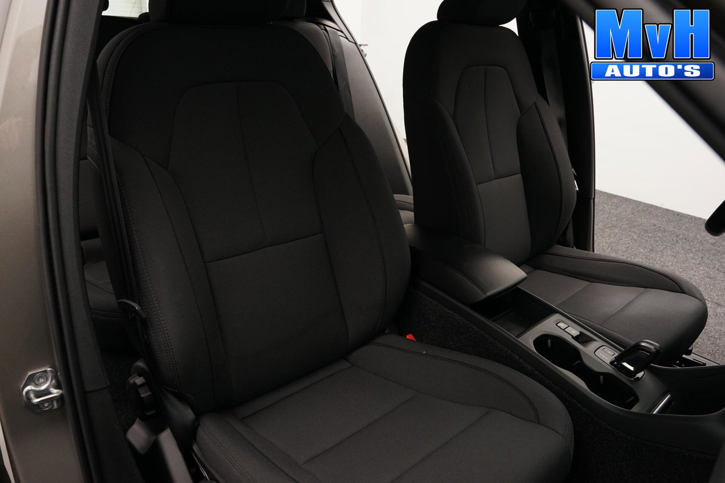 Volvo XC40 1.5 T4 PHEV Inscription Expression|TREKH|LED|NAV