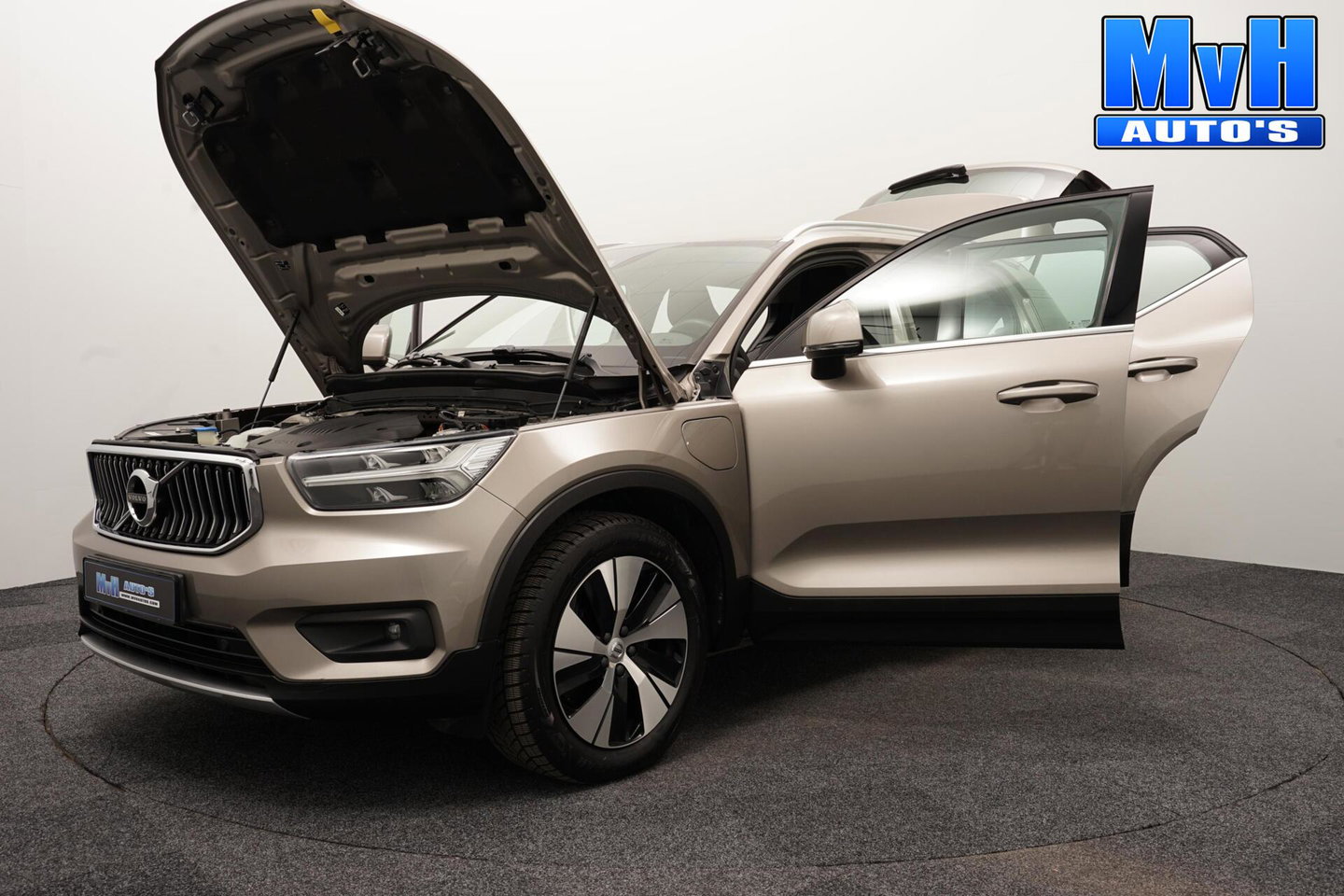 Volvo XC40 1.5 T4 PHEV Inscription Expression|TREKH|LED|NAV