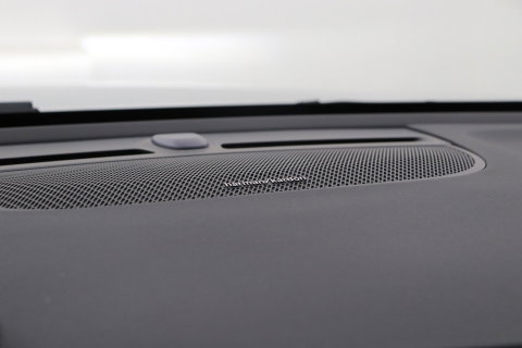 Volvo EX40 Single Motor Extended Range Plus | 82 kWh | Harman/Kardon Pilot Assist | Warmtepomp | BLIS | Keyless | Stoel+Stuurverwarming