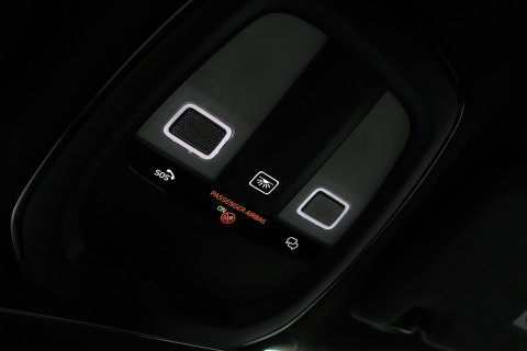 Volvo EX40 Single Motor Extended Range Plus | 82 kWh | Harman/Kardon Pilot Assist | Warmtepomp | BLIS | Keyless | Stoel+Stuurverwarming