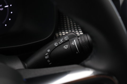 Volvo EX40 Single Motor Extended Range Plus | 82 kWh | Harman/Kardon Pilot Assist | Warmtepomp | BLIS | Keyless | Stoel+Stuurverwarming