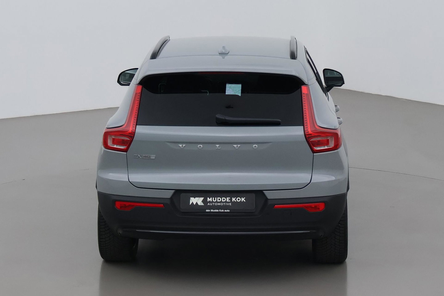 Volvo EX40 Single Motor Extended Range Plus | 82 kWh | Harman/Kardon Pilot Assist | Warmtepomp | BLIS | Keyless | Stoel+Stuurverwarming