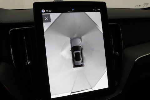 Volvo XC60 2.0 T6 Plug-in hybrid AWD Ultra Black Edition | Luchtvering | Bowers & Wilkins | Panoramadak | Stoelventilatie