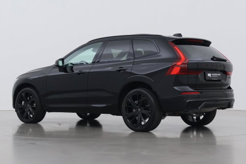 Volvo XC60 2.0 T6 Plug-in hybrid AWD Ultra Black Edition | Luchtvering | Bowers & Wilkins | Panoramadak | Stoelventilatie