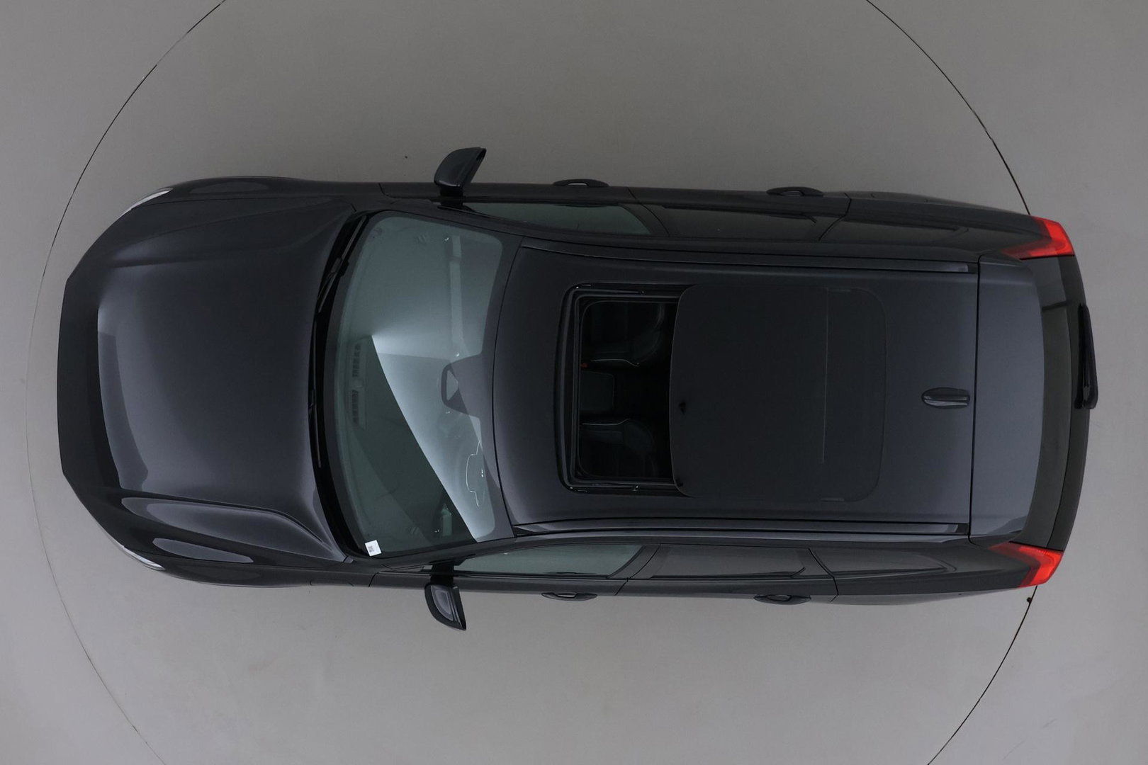 Volvo XC60 2.0 T6 Plug-in hybrid AWD Plus Black Edition | Panoramadak | Harman/Kardon | BLIS | Sportstoelen