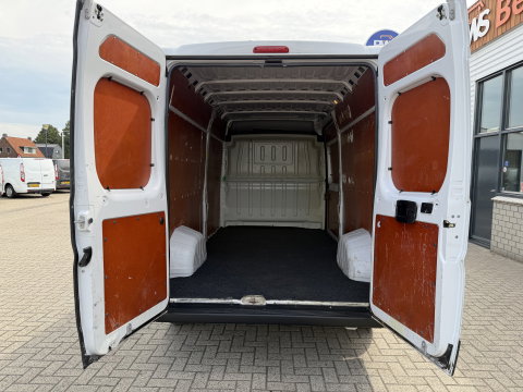 Fiat Ducato 33 2.3 MultiJet L3H2 / vaste prijs rijklaar € 18.950 ex btw / euro 6 / bpm vrij / lease vanaf € 319 / cruise en climate control / camera / navigatie !