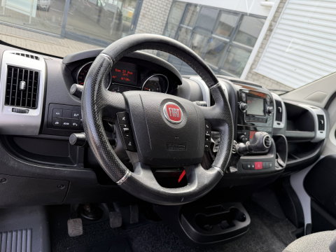 Fiat Ducato 33 2.3 MultiJet L3H2 / vaste prijs rijklaar € 18.950 ex btw / euro 6 / bpm vrij / lease vanaf € 319 / cruise en climate control / camera / navigatie !