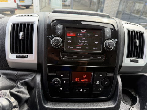 Fiat Ducato 33 2.3 MultiJet L3H2 / vaste prijs rijklaar € 18.950 ex btw / euro 6 / bpm vrij / lease vanaf € 319 / cruise en climate control / camera / navigatie !
