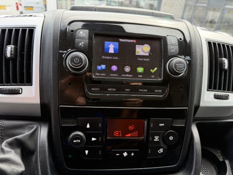 Fiat Ducato 33 2.3 MultiJet L3H2 / vaste prijs rijklaar € 18.950 ex btw / euro 6 / bpm vrij / lease vanaf € 319 / cruise en climate control / camera / navigatie !