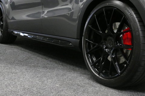Mercedes-Benz GLA AMG 45 4MATIC Premium Plus / UNIEK / Panoramadak / AMG Performance sport-uitlaat / Stoelverwarming / Achteruitrijcamera / LED High Performance koplampen / Cruise Control / 20'' LMV / Rode remzadels