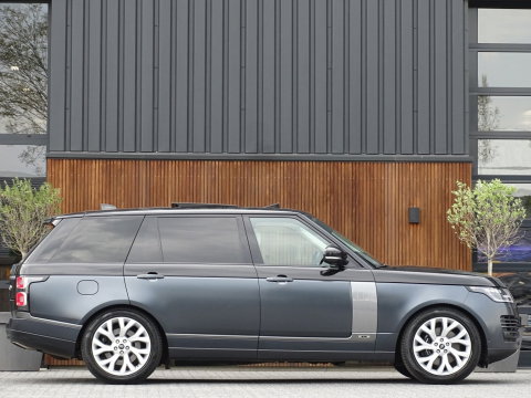 Land Rover Range Rover P400e Vogue 404PK Autobiography / LWB / SVO / Meridian / TV's / alcanatara