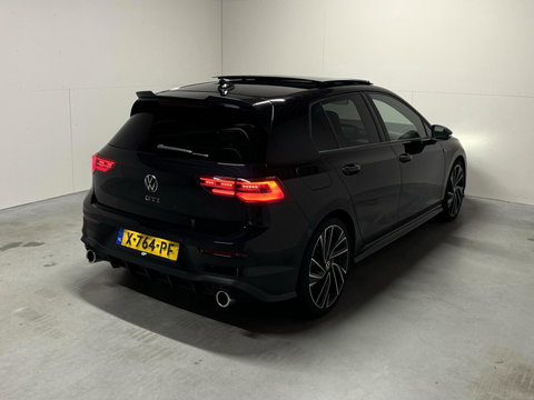 Volkswagen Golf 2.0 TSI GTI Pano HUD H/K Sfeer Camera Carplay