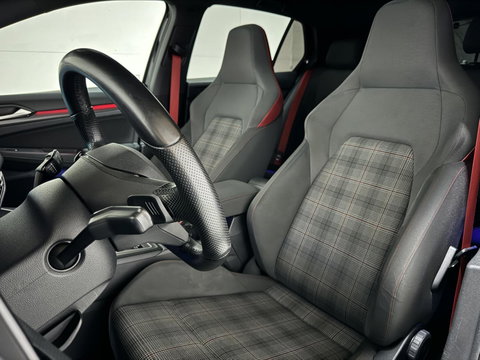 Volkswagen Golf 2.0 TSI GTI Pano HUD H/K Sfeer Camera Carplay