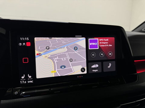 Volkswagen Golf 2.0 TSI GTI Pano HUD H/K Sfeer Camera Carplay