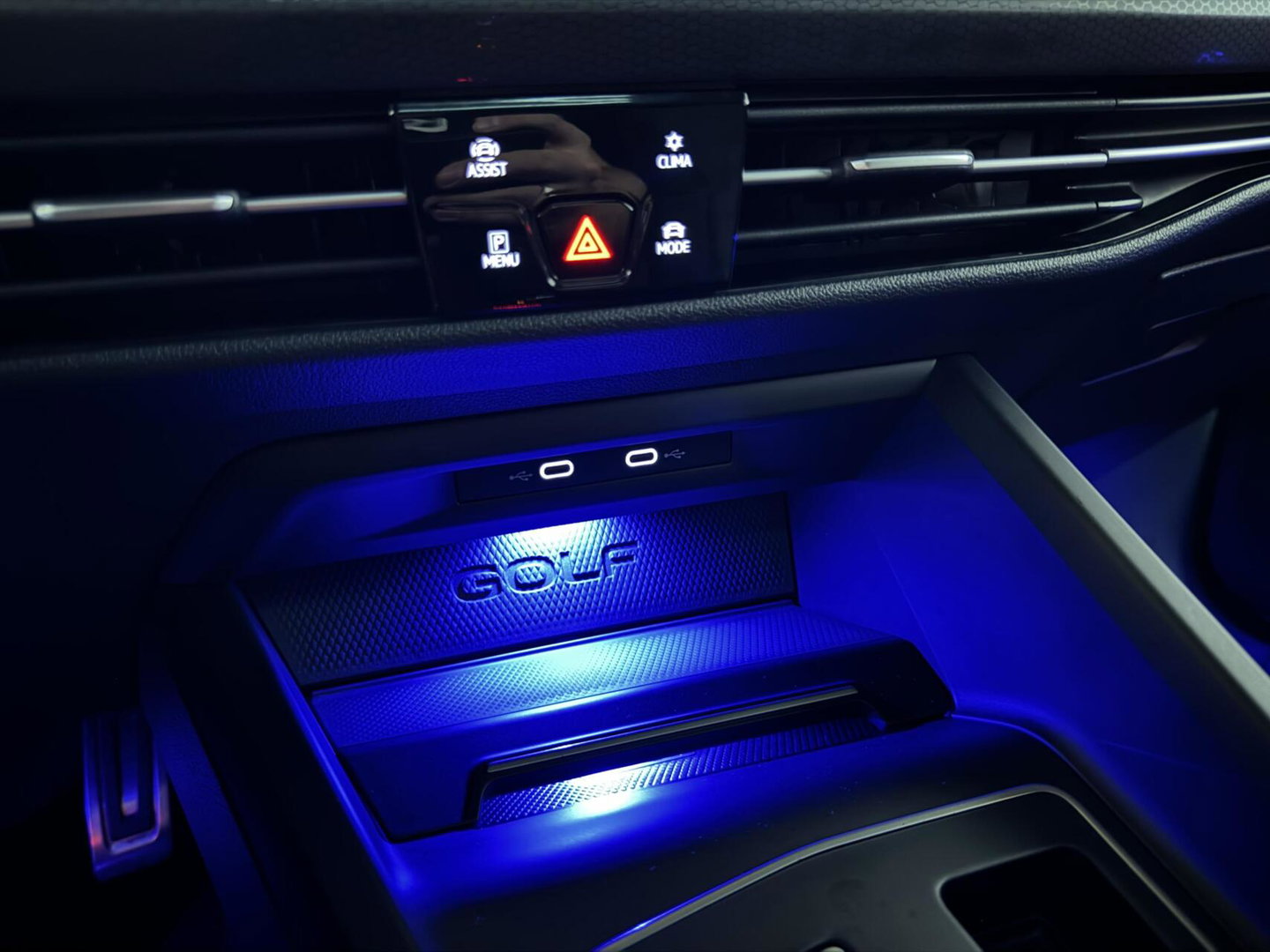 Volkswagen Golf 2.0 TSI GTI Pano HUD H/K Sfeer Camera Carplay