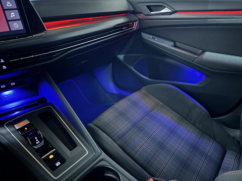 Volkswagen Golf 2.0 TSI GTI Pano HUD H/K Sfeer Camera Carplay