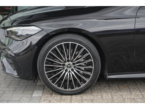 Mercedes-Benz CLE Coupé CLE200 AMG 204pk Night pakket Panoramadak *BTW* NLauto Sfeerverlichting