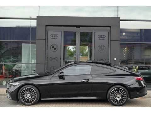 Mercedes-Benz CLE Coupé CLE200 AMG 204pk Night pakket Panoramadak *BTW* NLauto Sfeerverlichting