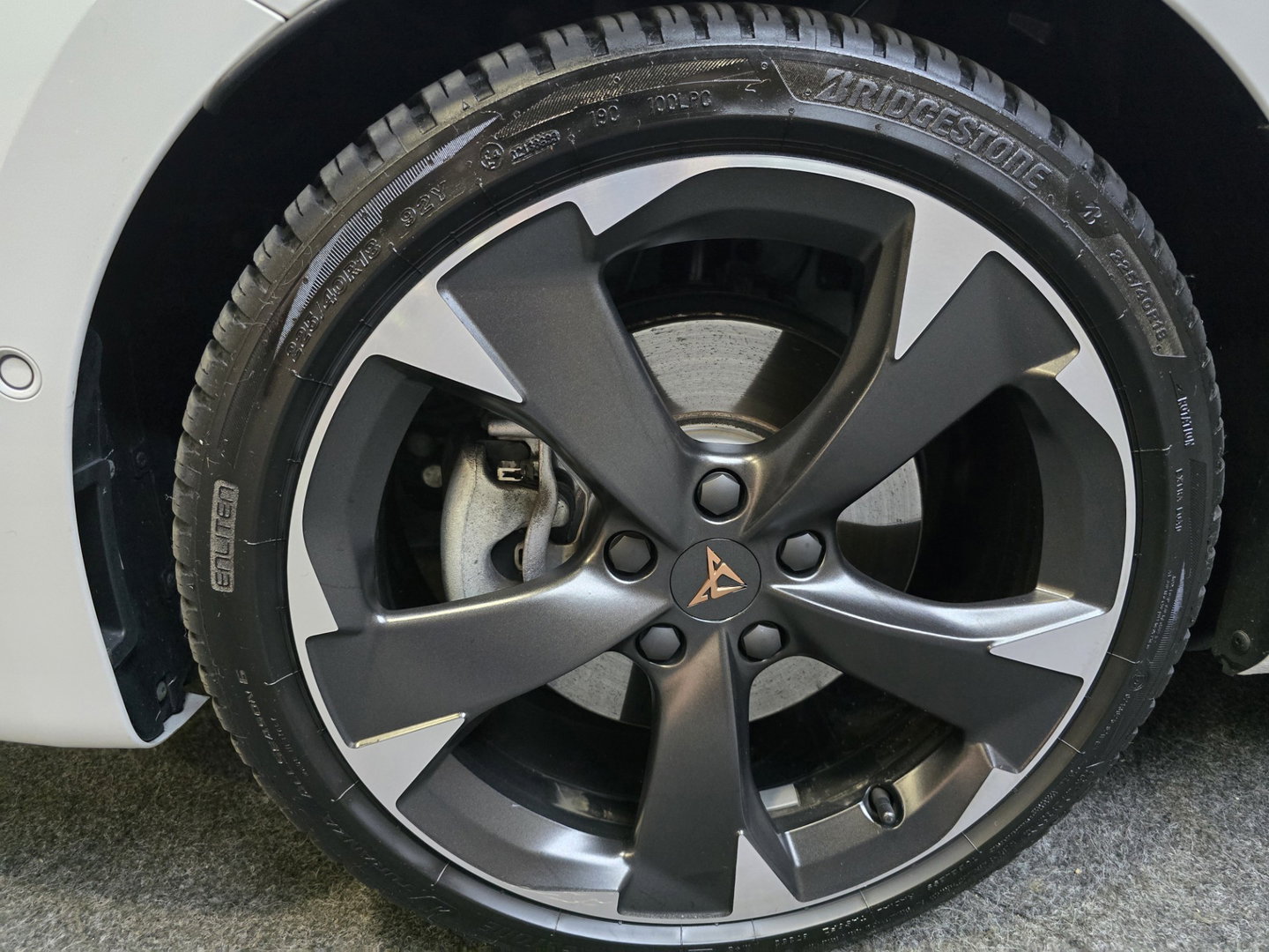 CUPRA Leon Sportstourer 1.5 TSI e-Hybrid Business LED Navi Camera Clima Cruise Trekhaak 18"LM
