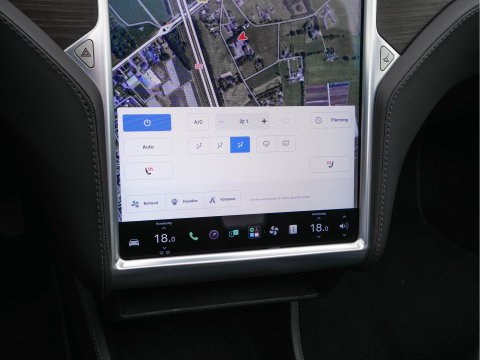 Tesla Model S 85 Base [3-Fase-11kW] {SoH-85%} *PANO | AUTO-PILOT | LEATHER | XENON | NAVI-FULLMAP | KEYLESS | MEMORY-PACK | HEATED-COMFORTSEATS | DIGI-COCKPIT | 19"ALU*