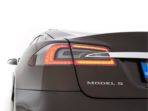 Tesla Model S 85 Base [3-Fase-11kW] {SoH-85%} *PANO | AUTO-PILOT | LEATHER | XENON | NAVI-FULLMAP | KEYLESS | MEMORY-PACK | HEATED-COMFORTSEATS | DIGI-COCKPIT | 19"ALU*
