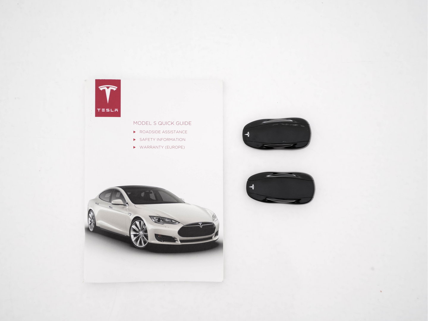 Tesla Model S 85 Base [3-Fase-11kW] {SoH-85%} *PANO | AUTO-PILOT | LEATHER | XENON | NAVI-FULLMAP | KEYLESS | MEMORY-PACK | HEATED-COMFORTSEATS | DIGI-COCKPIT | 19"ALU*