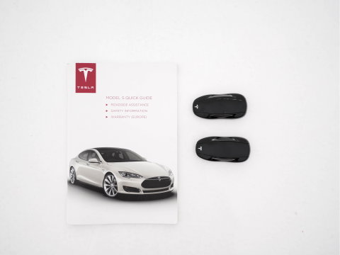 Tesla Model S 85 Base [3-Fase-11kW] {SoH-85%} *PANO | AUTO-PILOT | LEATHER | XENON | NAVI-FULLMAP | KEYLESS | MEMORY-PACK | HEATED-COMFORTSEATS | DIGI-COCKPIT | 19"ALU*