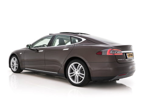 Tesla Model S 85 Base [3-Fase-11kW] {SoH-85%} *PANO | AUTO-PILOT | LEATHER | XENON | NAVI-FULLMAP | KEYLESS | MEMORY-PACK | HEATED-COMFORTSEATS | DIGI-COCKPIT | 19"ALU*