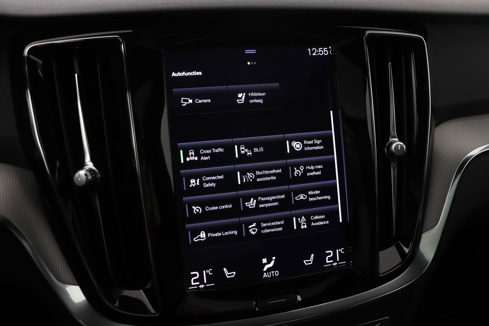 Volvo V60 T6 Plus Dark | Panoramadak | Camera | BLIS | Trekhaak | Leder