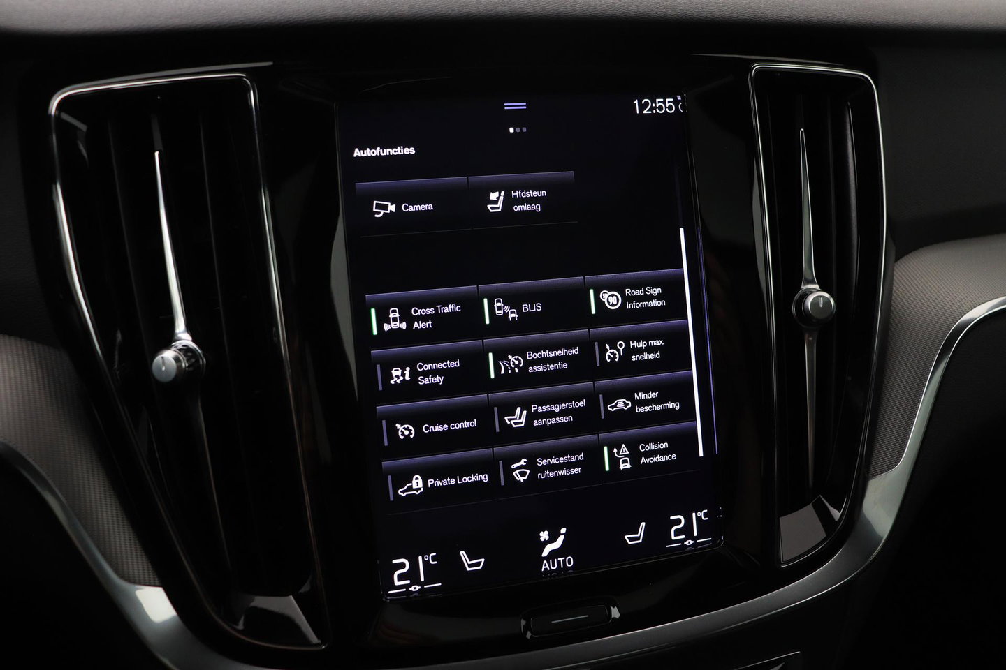 Volvo V60 T6 Plus Dark | Panoramadak | Camera | BLIS | Trekhaak | Leder