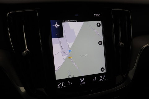 Volvo V60 T6 Plus Dark | Panoramadak | Camera | BLIS | Trekhaak | Leder