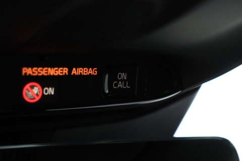 Volvo V60 T6 Plus Dark | Panoramadak | Camera | BLIS | Trekhaak | Leder